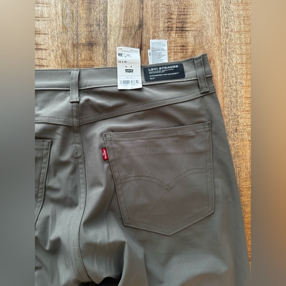 Levi's Green 511 slim tech chinos pants stretch Comfortable Straight Leg 36x34 - Picture 4 of 11